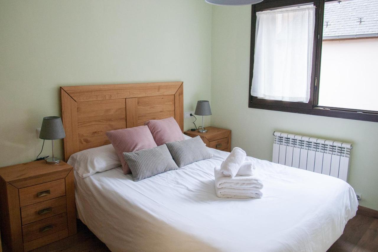 Apartamento Toran Les Luaran gambar
